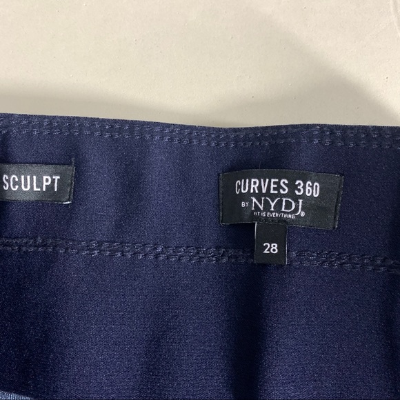 CURVES 360 By NYDJ Sculpt Pull-On Denim Women's Legging - Picture 12 of 15